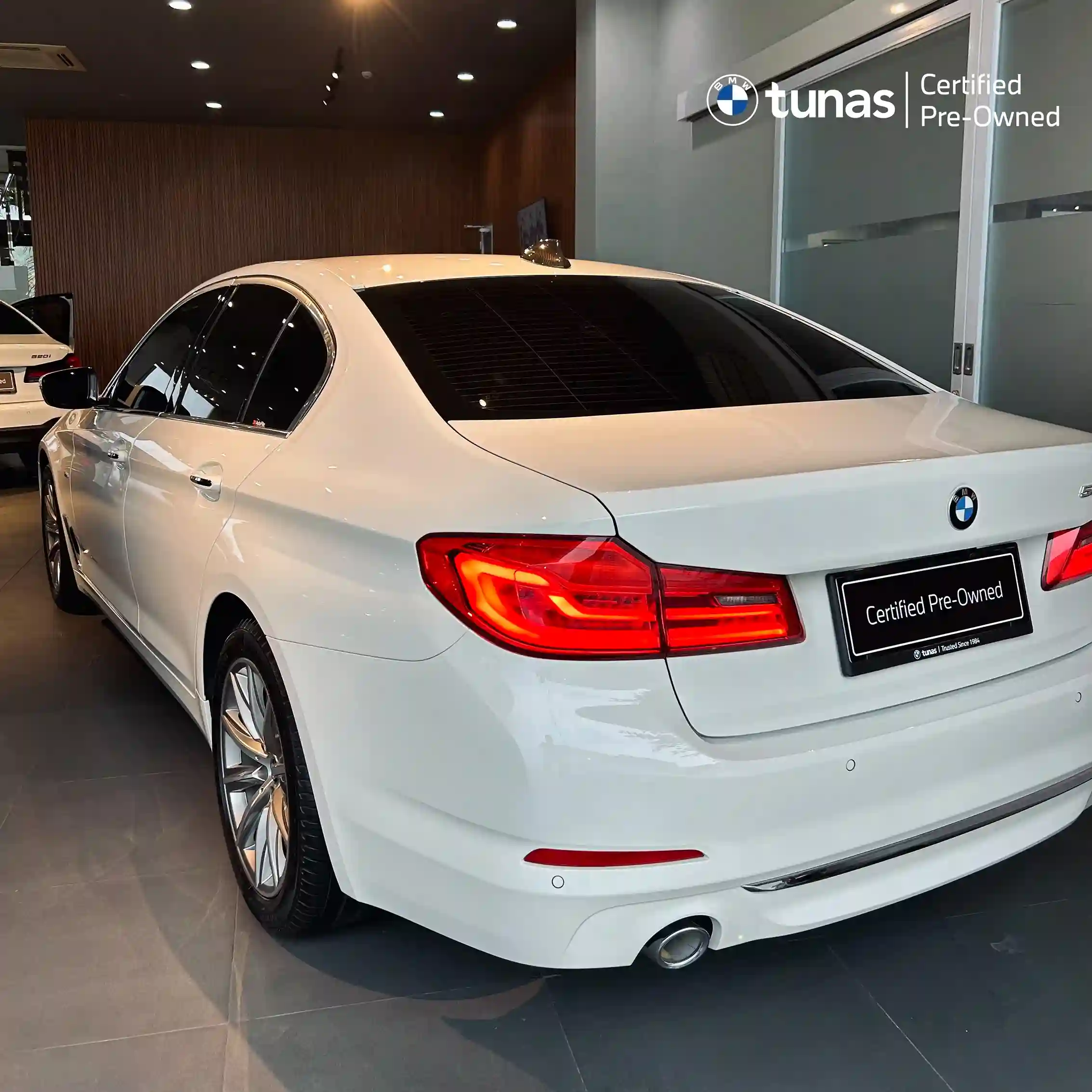 BMW 520i Luxury G30